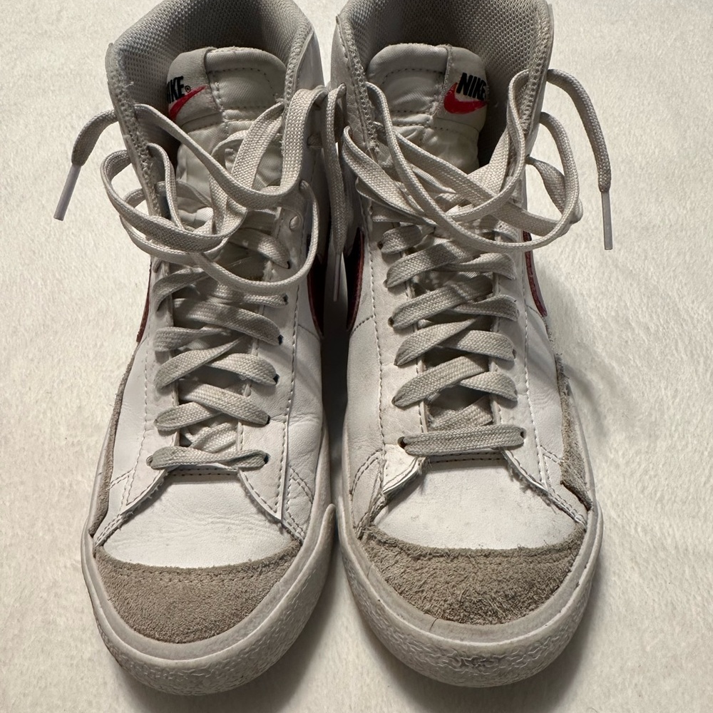 Nike blazer